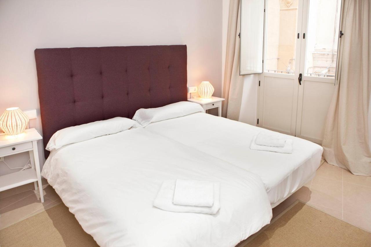 Apartamentos Unisierra Málaga Exteriör bild