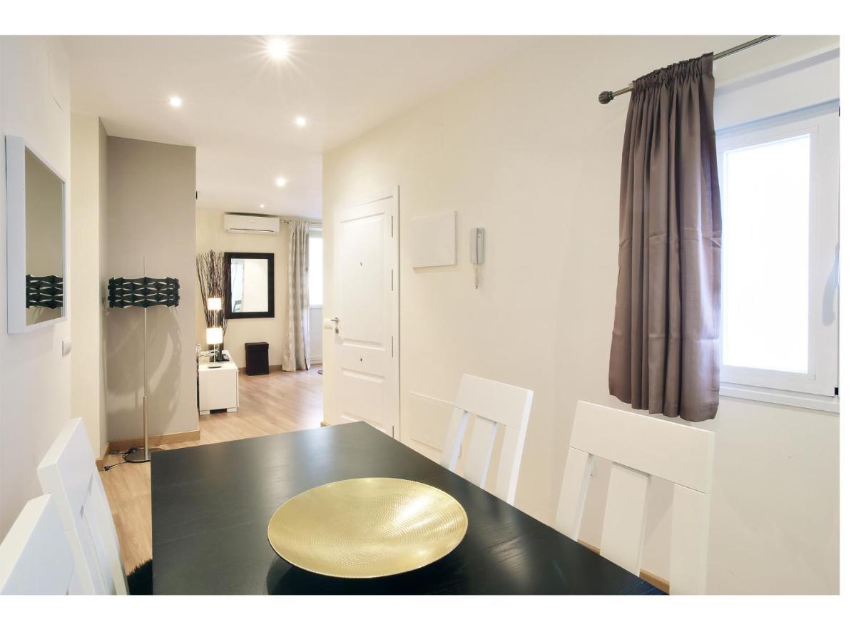Apartamentos Unisierra Málaga Exteriör bild