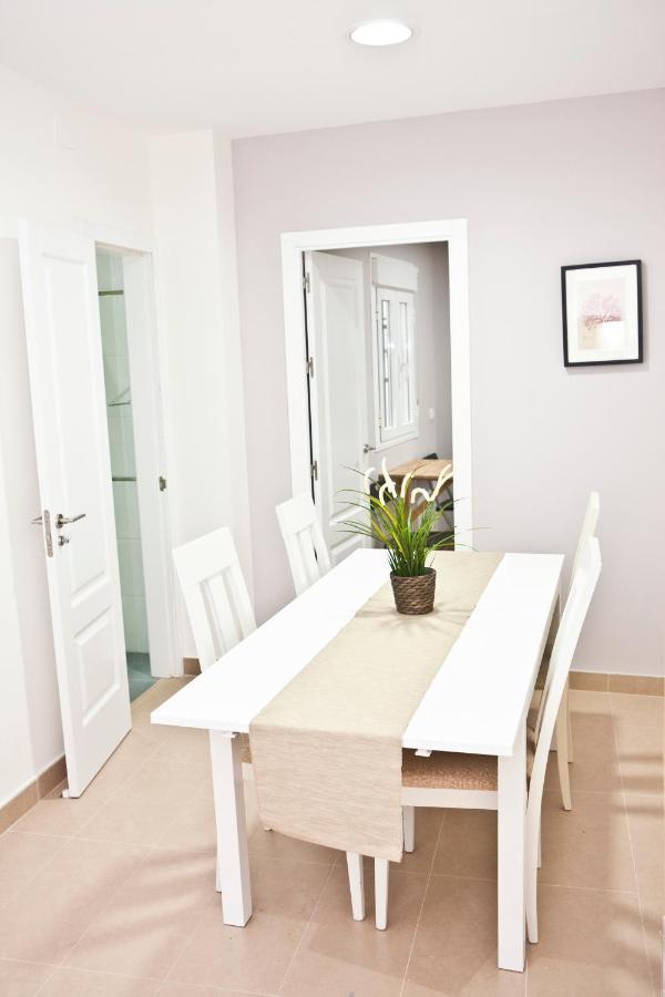 Apartamentos Unisierra Málaga Exteriör bild