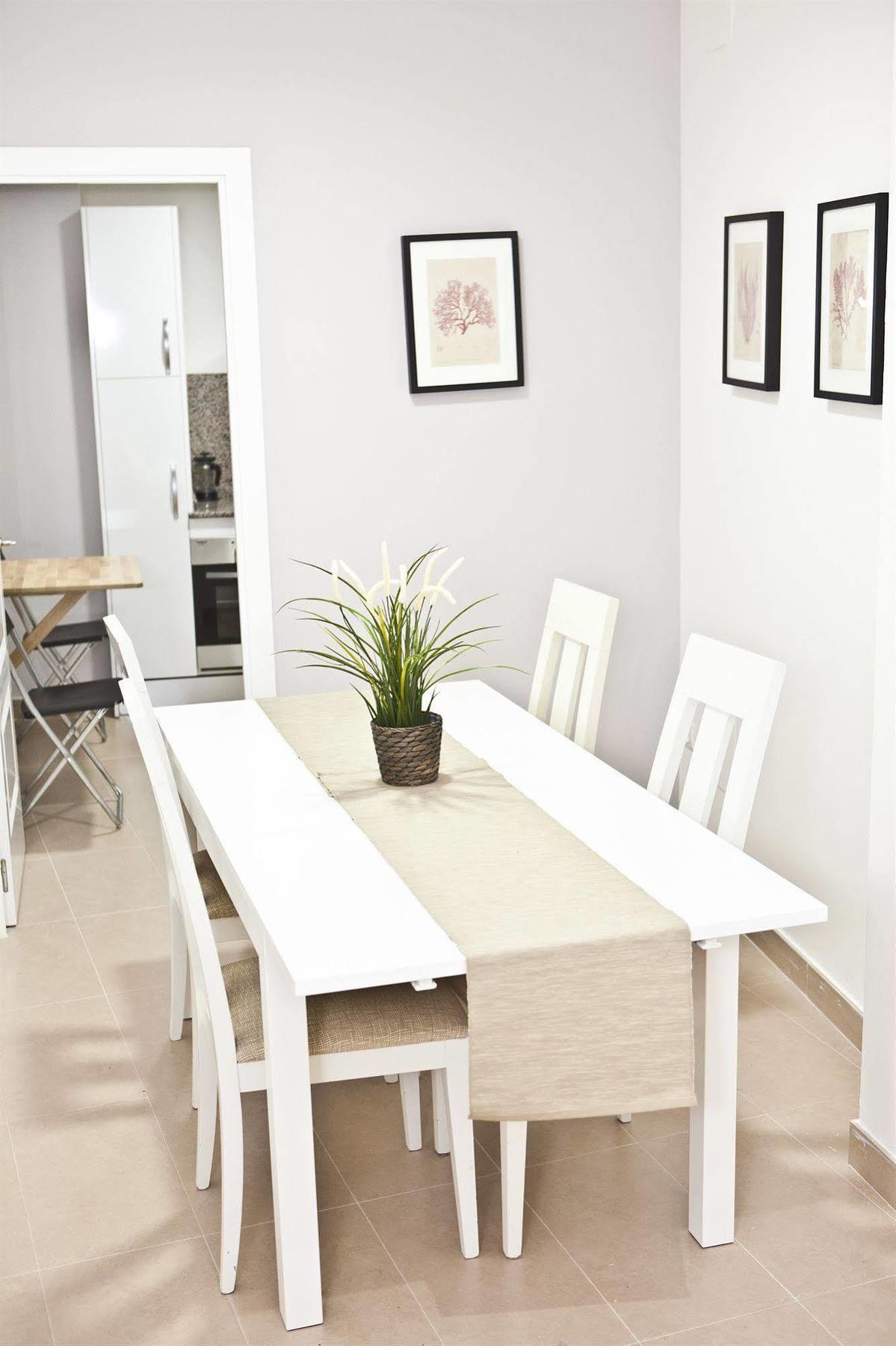 Apartamentos Unisierra Málaga Exteriör bild