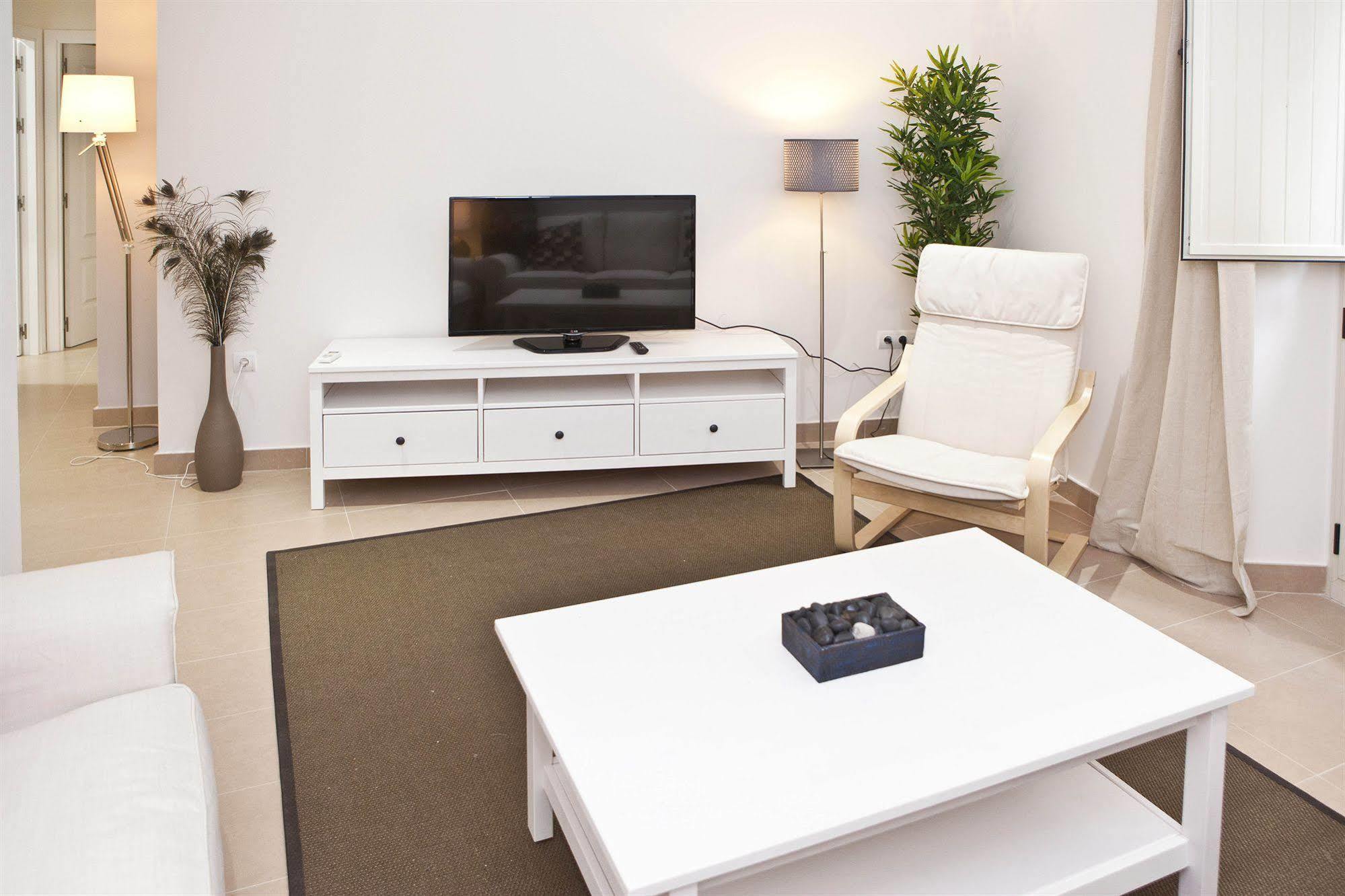 Apartamentos Unisierra Málaga Exteriör bild